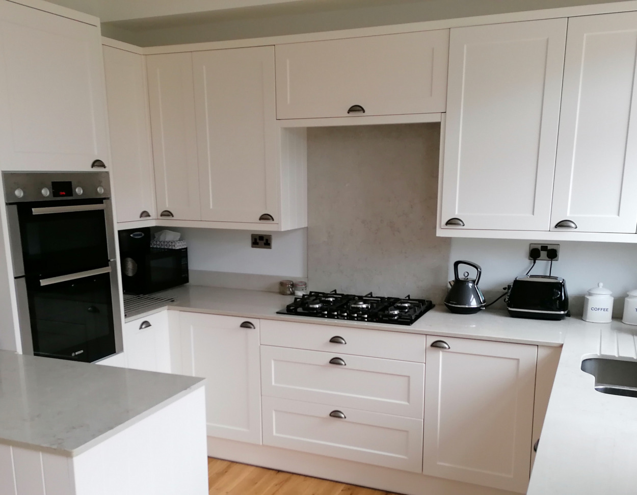 Fitted kitchen SE7